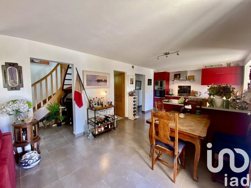 Maison - 191 m² - 7 pièces