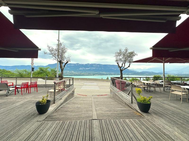 Fonds de commerce - 250 m²