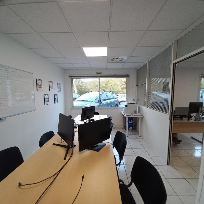 Bureau - 55 m²