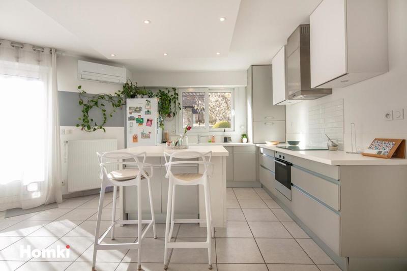 Appartement - 88 m² - 4 pièces