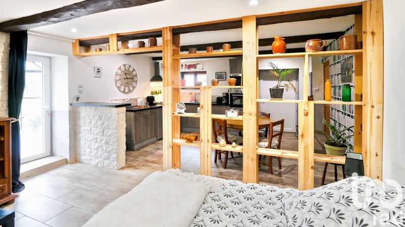 Maison - 315 m² - 19 pièces