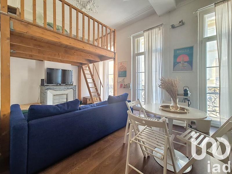 Studio - 30 m² - 1 pièce