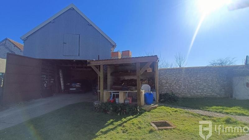 Maison en pierre - 215 m² - 5 pièces