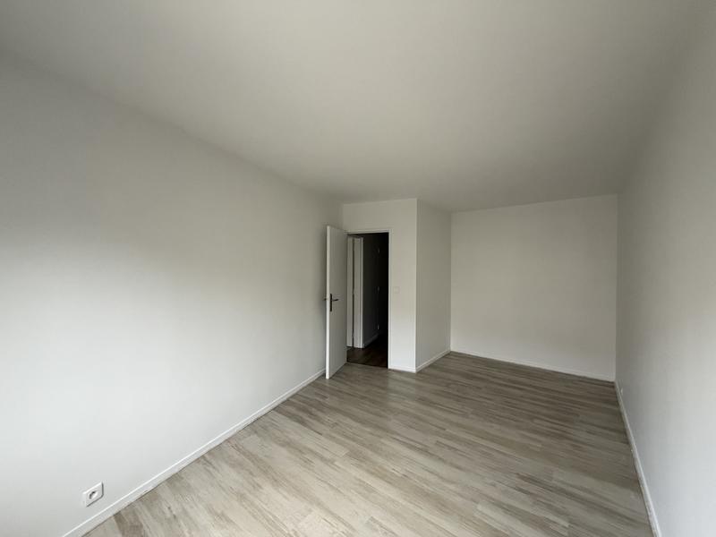 Appartement - 98 m² - 4 pièces