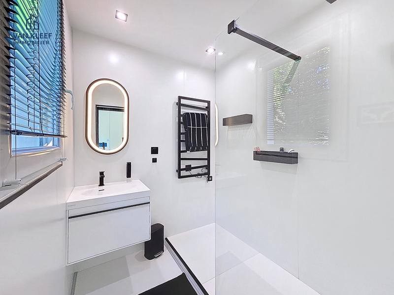 Appartement - 102 m² - 3 pièces