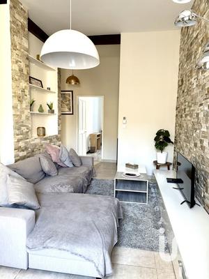 Appartement - 110 m² - 4 pièces