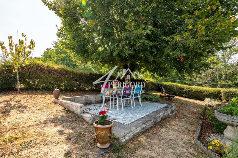 Maison - 96 m² - 5 pièces