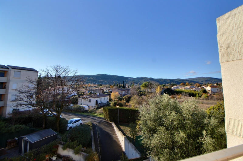 Appartement - 73 m² - 3 pièces