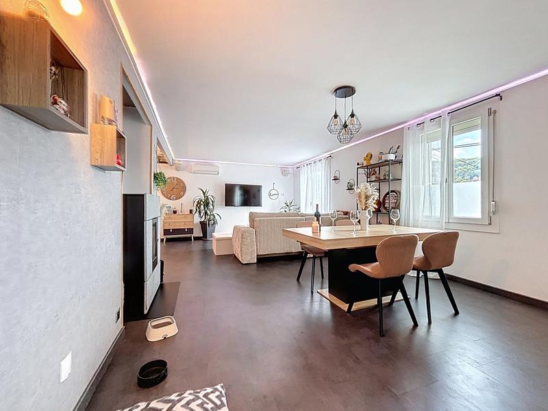 Maison - 121 m² - 4 pièces