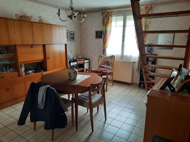 Maison - 91 m² - 5 pièces