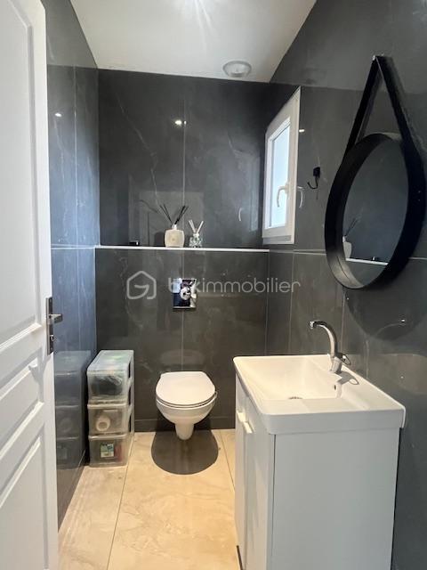 Maison - 145 m² - 5 pièces