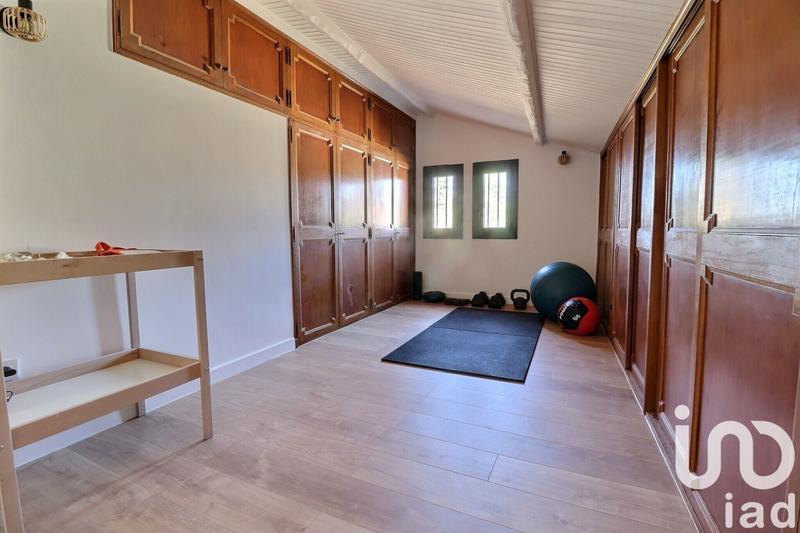 Maison - 203 m² - 7 pièces