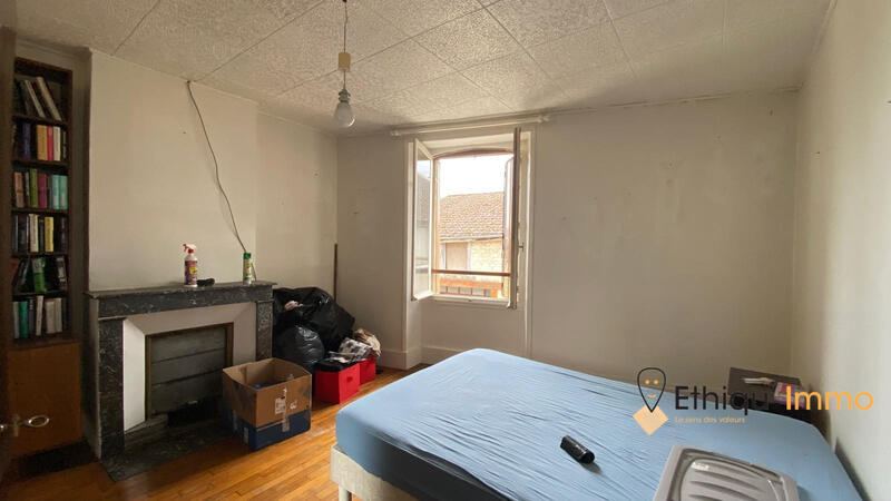 Maison - 71 m² - 5 pièces