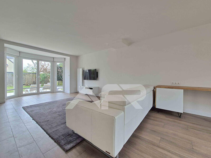 Maison - 164 m² - 7 pièces