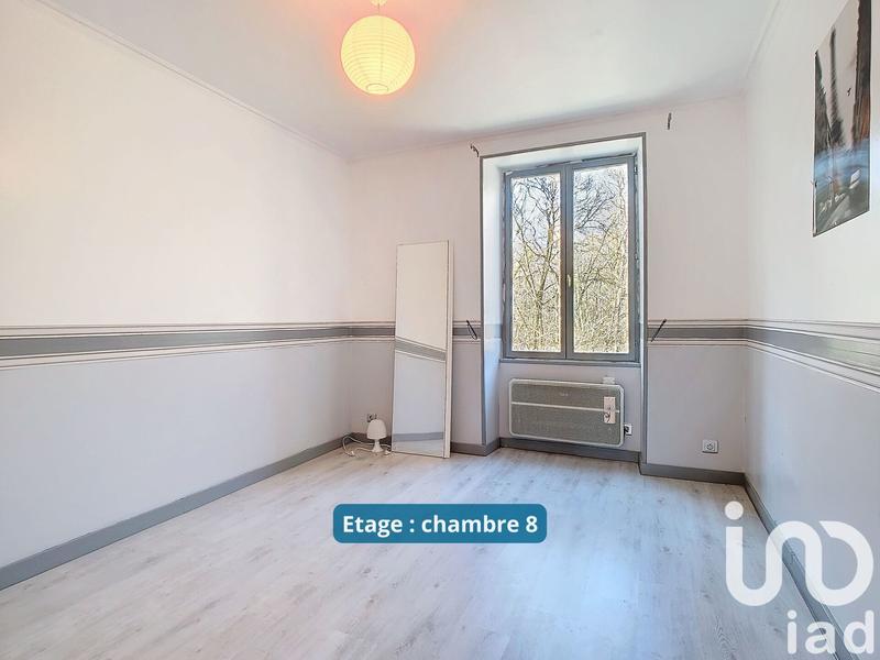 Maison - 244 m² - 9 pièces