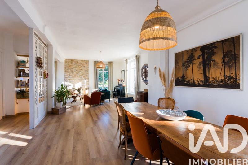 Maison - 293 m² - 7 pièces