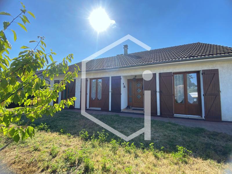 Maison - 90 m² - 4 pièces