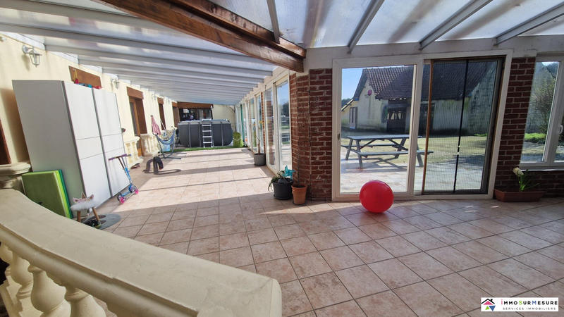 Maison - 220 m² - 6 pièces