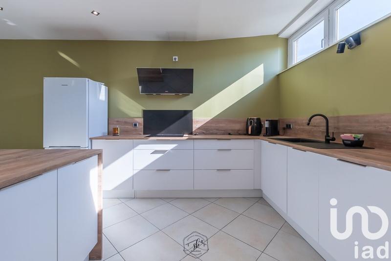 Appartement - 110 m² - 4 pièces