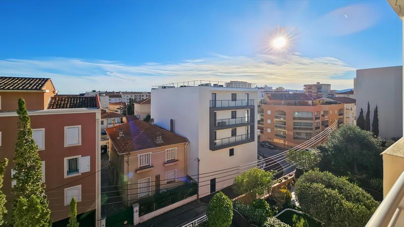 Appartement - 109 m² - 4 pièces