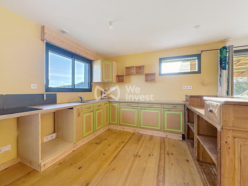 Maison - 96 m² - 4 pièces