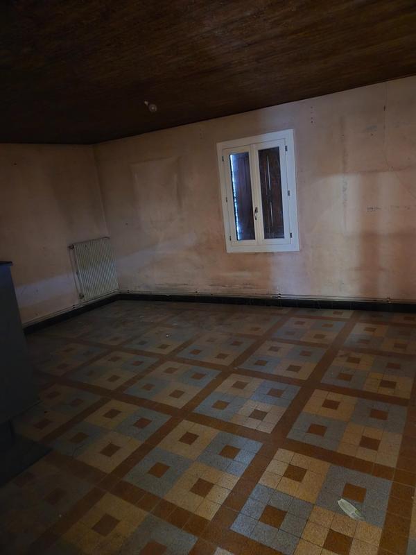 Maison - 90 m² - 6 pièces