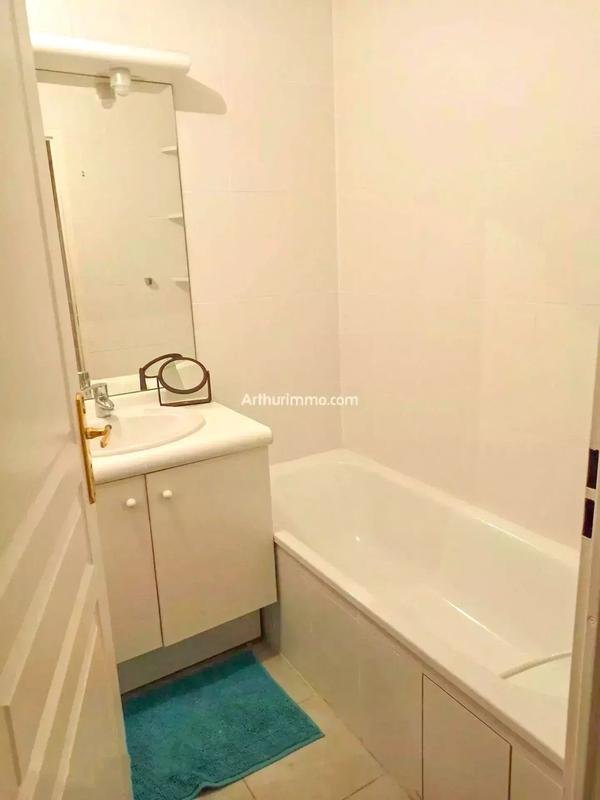 Appartement - 89 m² - 4 pièces