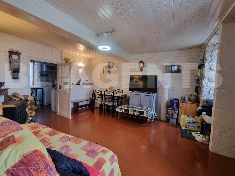 Maison ancienne - 111 m² - 5 pièces