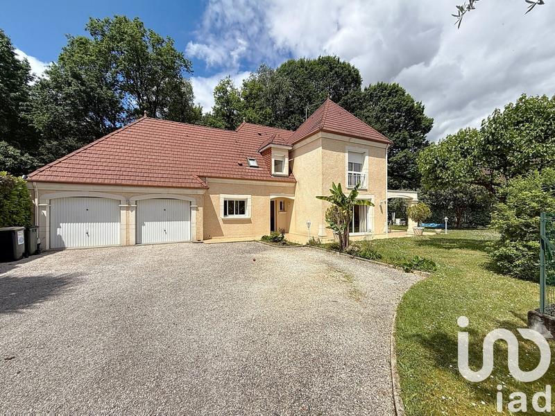 Maison - 170 m² - 5 pièces