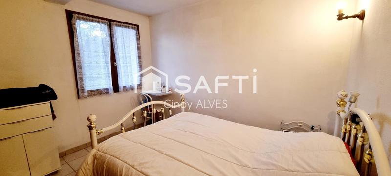 Maison - 310 m² - 9 pièces