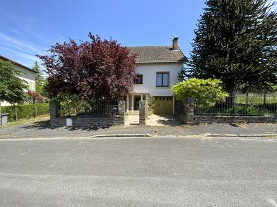 Maison - 165 m² - 8 pièces