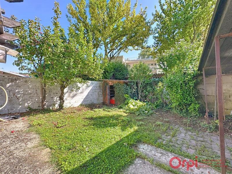 Maison - 140 m² - 4 pièces