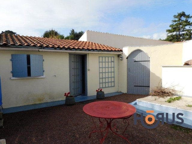 Viager - Villa - 99 m² - 3 pièces