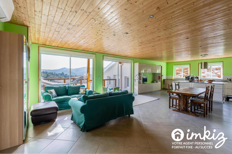 Maison - 290 m² - 10 pièces