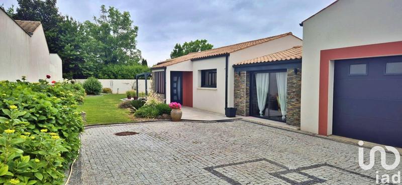 Maison - 192 m² - 7 pièces