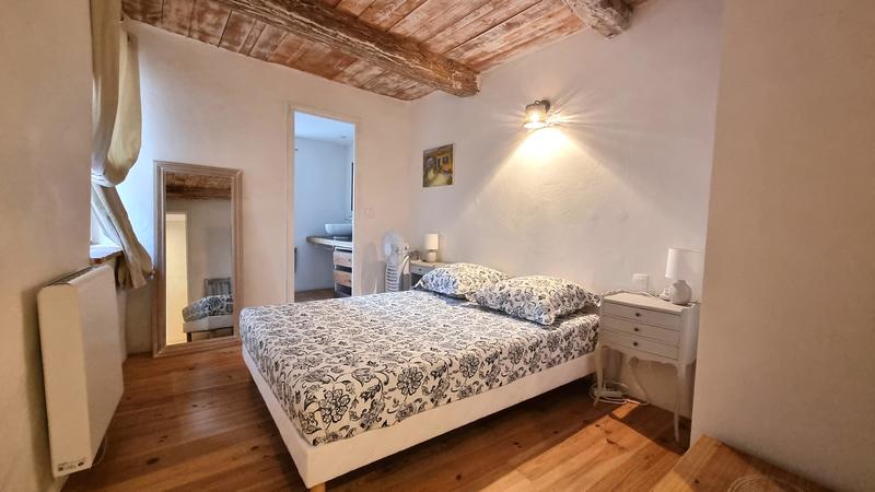 Maison de village - 220 m² - 10 pièces