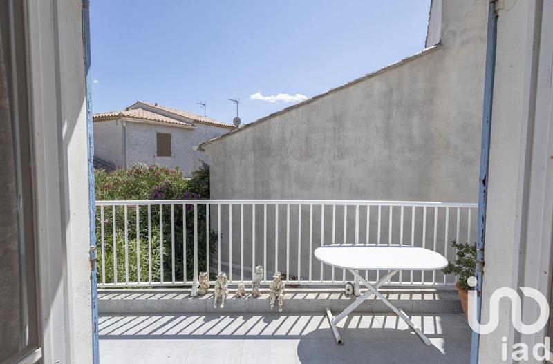 Studio - 30 m² - 1 pièce