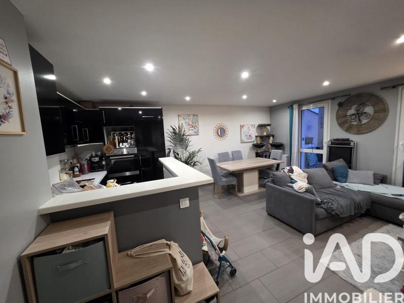 Appartement - 64 m² - 3 pièces