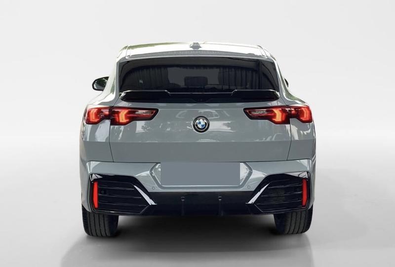 Bmw X2 Malus Inslus ! sDRIVE 20i m Sport Pro !! Inclus / Caméra 360° Affichage Tete Haute Carplay Android Auto Coffre Elec