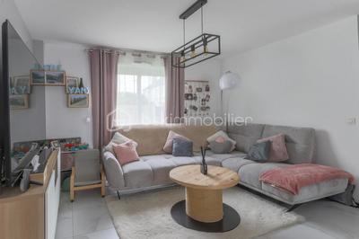 Maison - 94 m² - 4 pièces