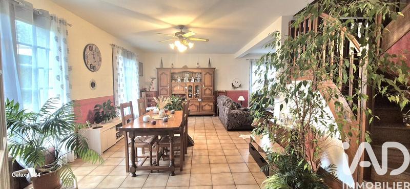 Maison - 169 m² - 5 pièces