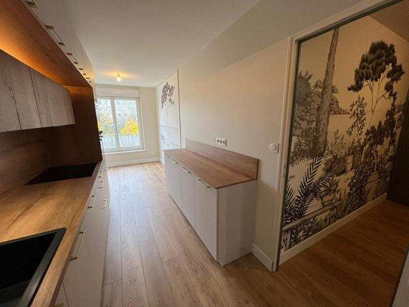Appartement - 91 m² - 4 pièces