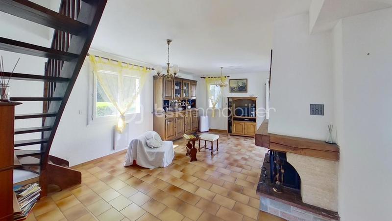 Maison - 127 m² - 7 pièces