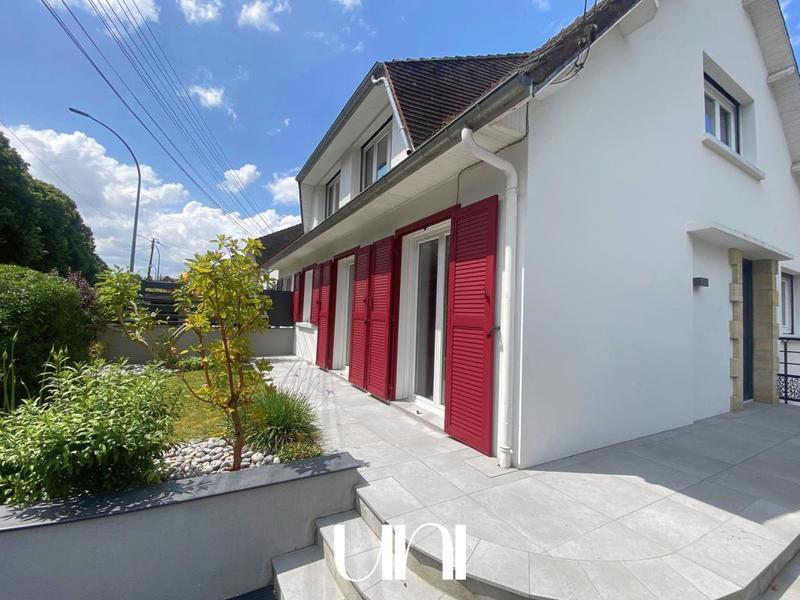 Maison - 170 m² - 7 pièces