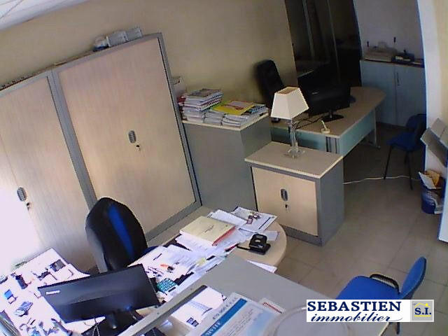 Local commercial - 48 m² - 2 pièces