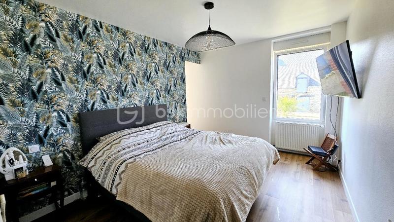 Demeure - 200 m² - 7 pièces