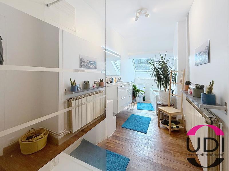 Maison - 123 m² - 4 pièces