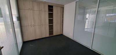 Local commercial - 161 m² - 5 pièces