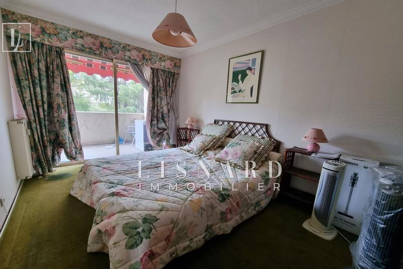 Appartement - 107 m² - 4 pièces