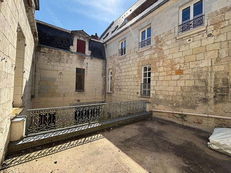 Maison - 220 m² - 7 pièces